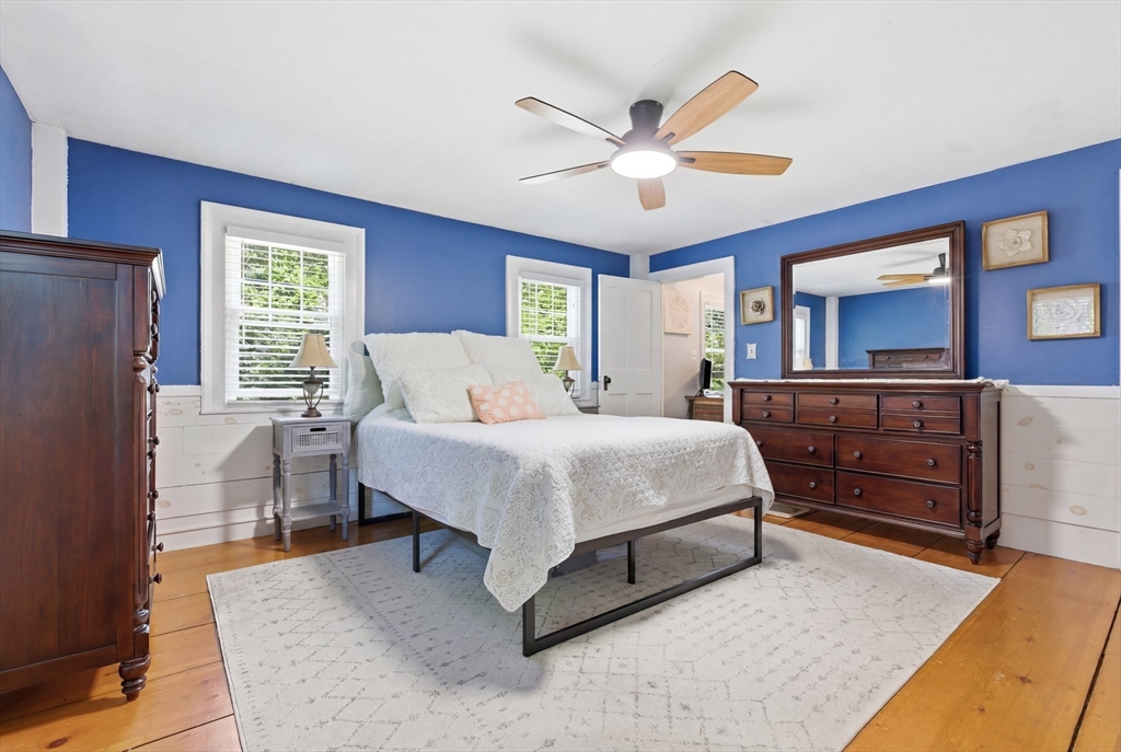 51 Grove Street Reading, MA 01867 - Photo 16 of 41