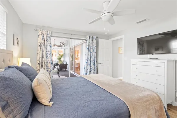 $485,000 | 3165 Regatta Circle, Sarasota, FL 34231