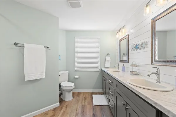 $485,000 | 3165 Regatta Circle, Sarasota, FL 34231