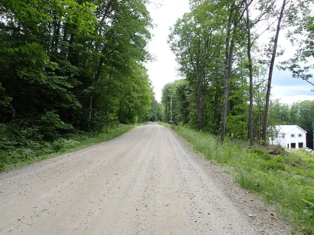 $260,000 | 68 Norris Road, Orford, NH 03777