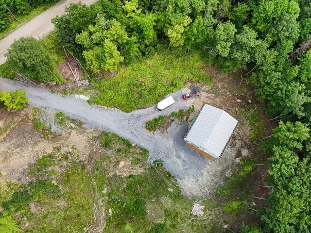 $260,000 | 68 Norris Road, Orford, NH 03777