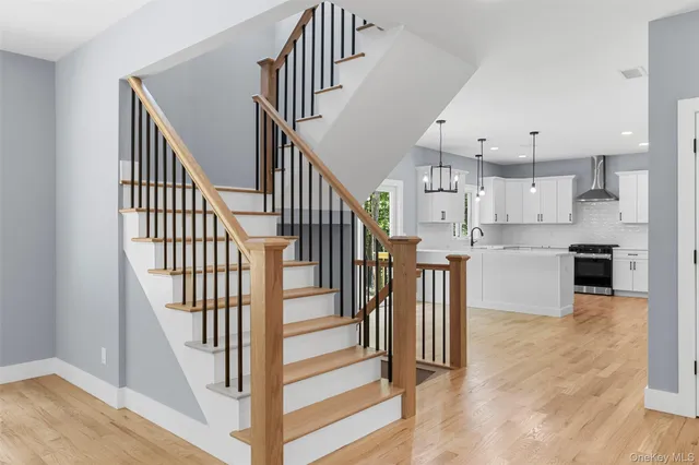 $739,900 | 264 Lybolt Road, Middletown, NY 10941