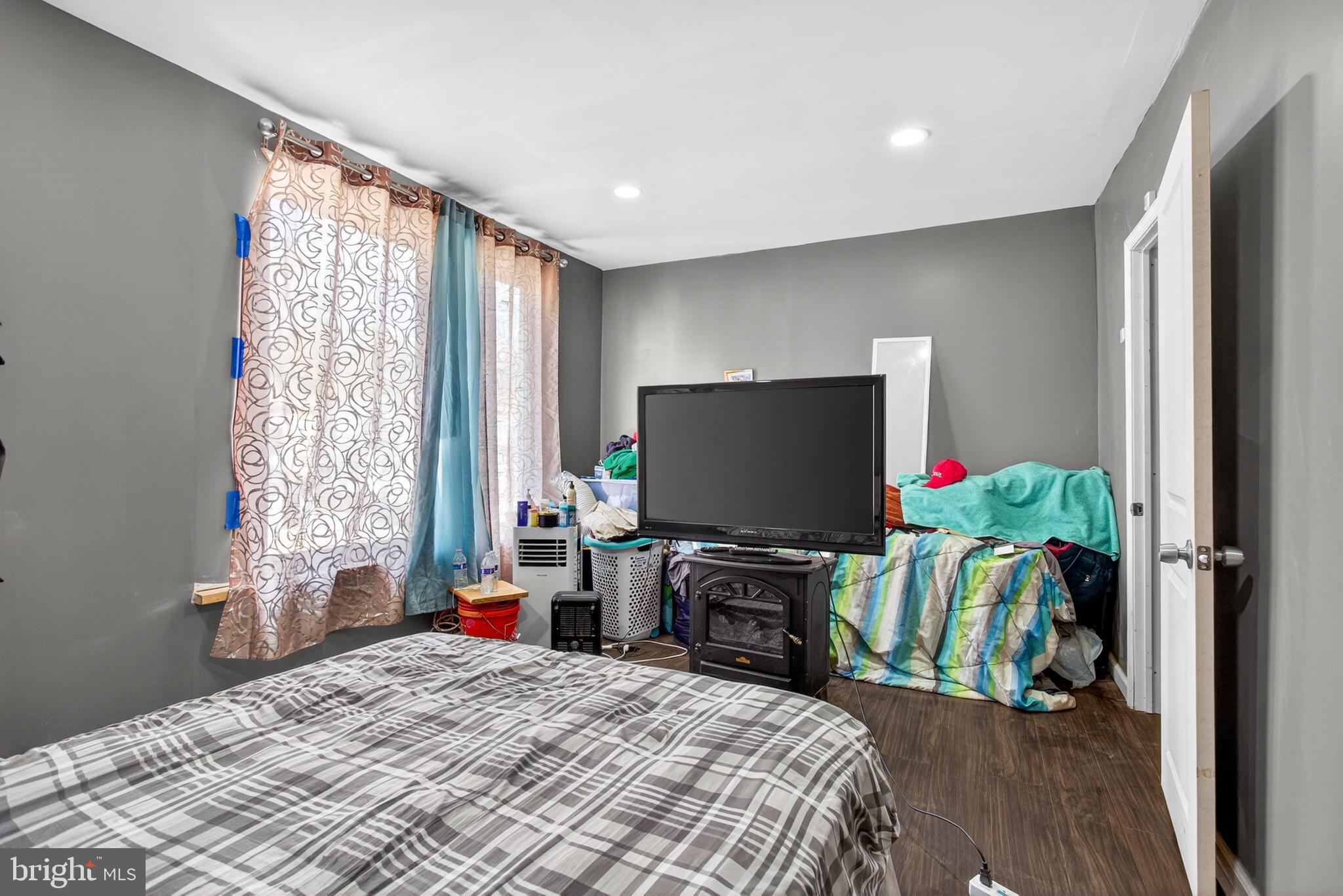 1141 Thomas Street Chester, PA 19013 - Photo 21 of 27
