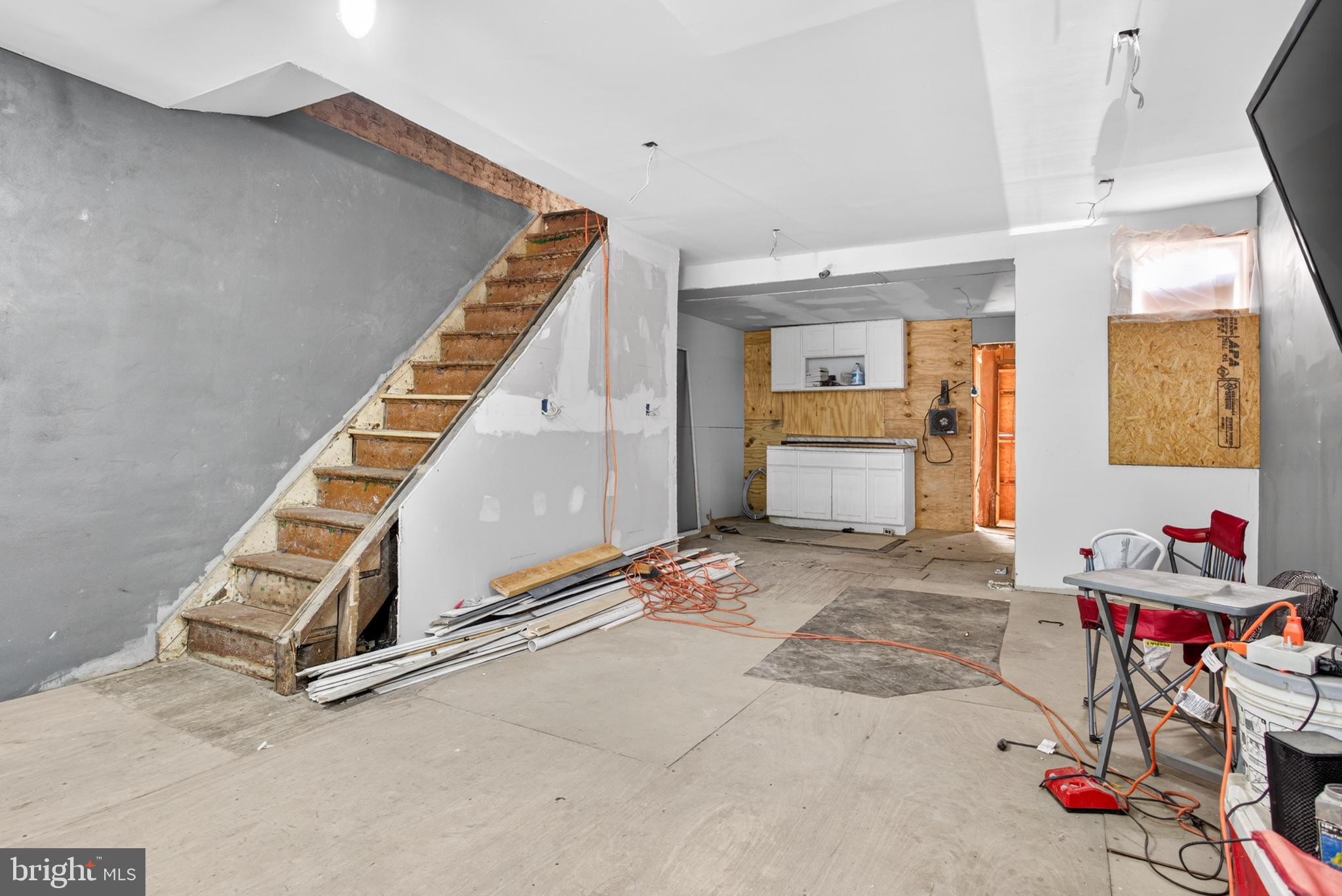 1141 Thomas Street Chester, PA 19013 - Photo 8 of 27