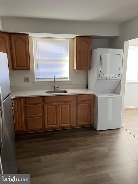 10-3 Florence Tollgate Florence, NJ 08518 - Photo 7 of 17 a kitchen with stainless steel appliances granite countertop a sink a stove and a refrigerator