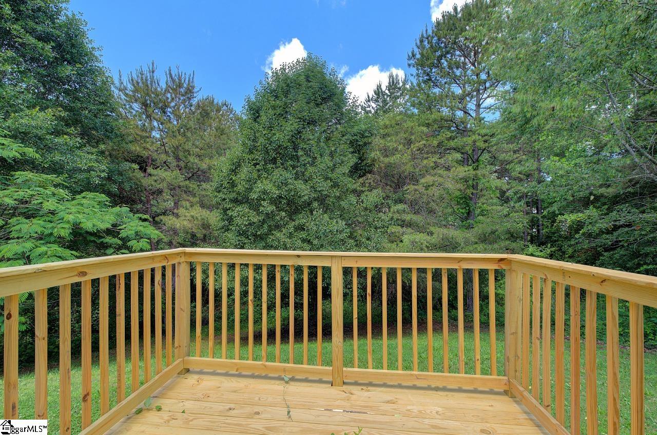 212 Riverbreeze Road Greenville, SC 29611 - Photo 21 of 26 Gallery Image 21