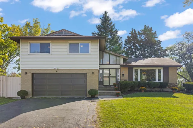 $319,000 | 18749 Loomis Avenue, Homewood, IL 60430