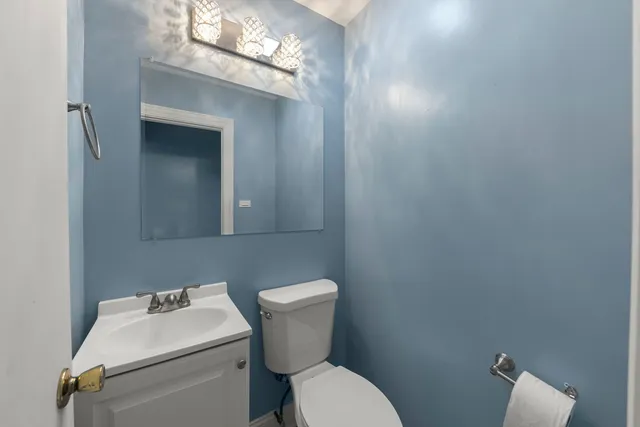 $319,000 | 18749 Loomis Avenue, Homewood, IL 60430