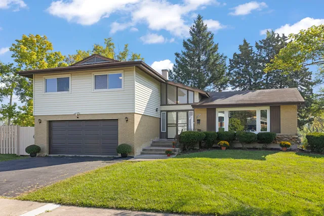 $319,000 | 18749 Loomis Avenue, Homewood, IL 60430