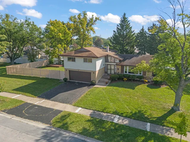 $319,000 | 18749 Loomis Avenue, Homewood, IL 60430