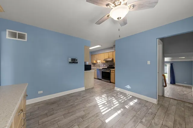 $319,000 | 18749 Loomis Avenue, Homewood, IL 60430