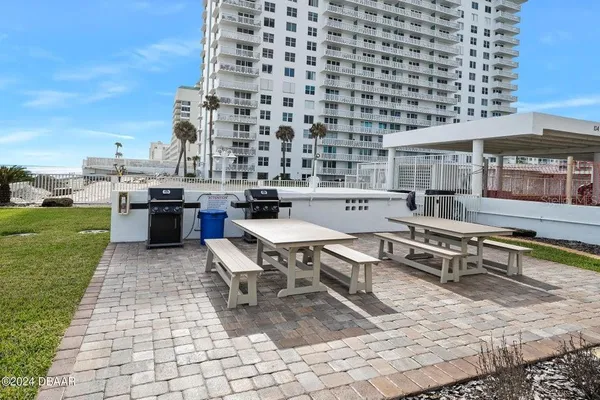 $429,000 | 2828 North Atlantic Avenue, Unit 604, Daytona Beach, FL 32118