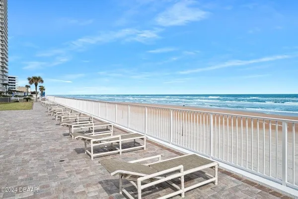 $429,000 | 2828 North Atlantic Avenue, Unit 604, Daytona Beach, FL 32118