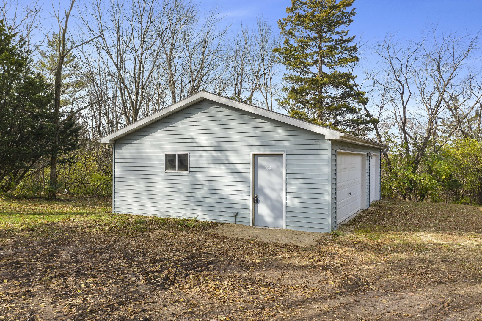 10182 Hamborg Road Roscoe, IL 61073 - Photo 10 of 23 a view of backyard of house