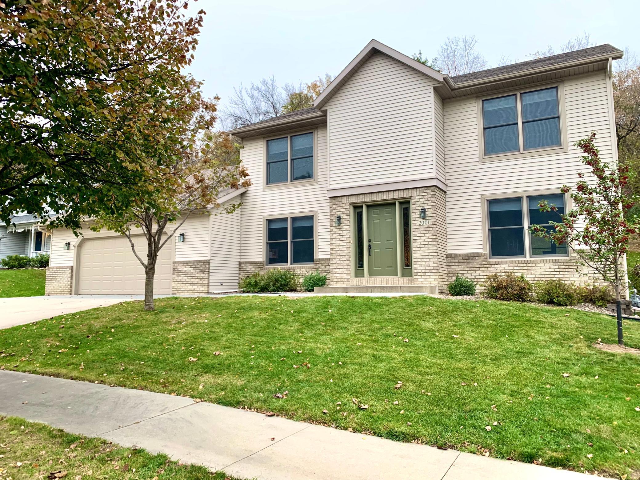 2001 Fox Valley Drive Southwest Rochester, MN 55902 - Photo 1 of 1
