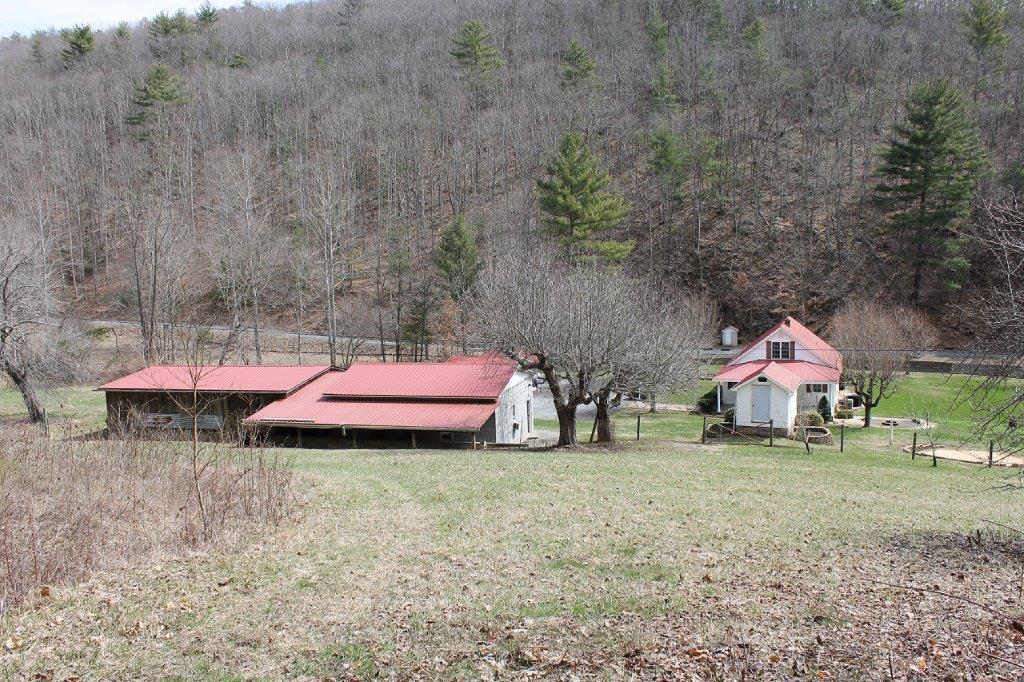7600 Johnson Creek Road Covington, VA 24426 - Photo 31 of 43 IMG_8294