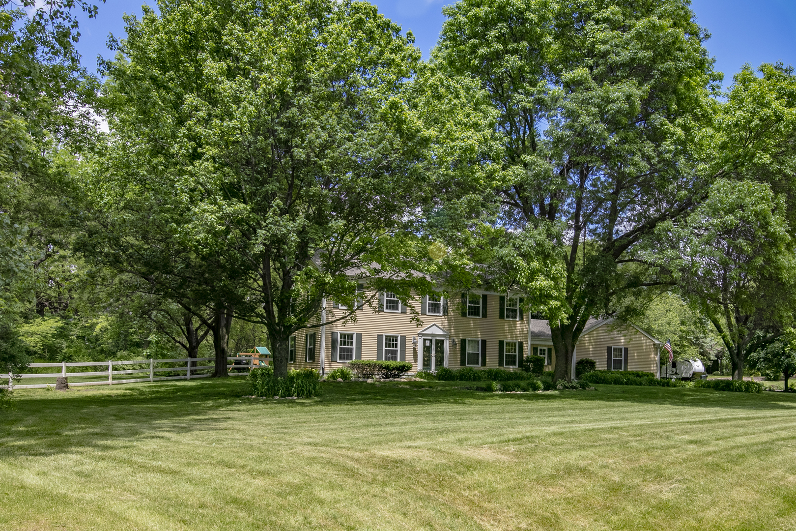 7715 Old Post Road Crystal Lake, IL 60014 - Photo 4 of 34