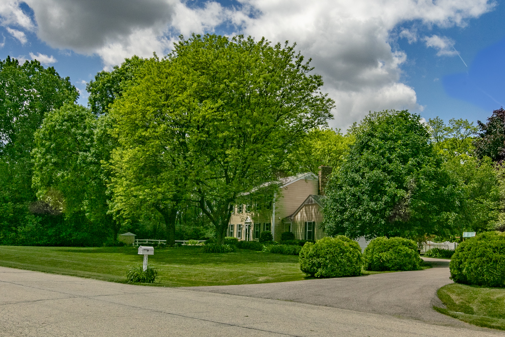 7715 Old Post Road Crystal Lake, IL 60014 - Photo 9 of 34