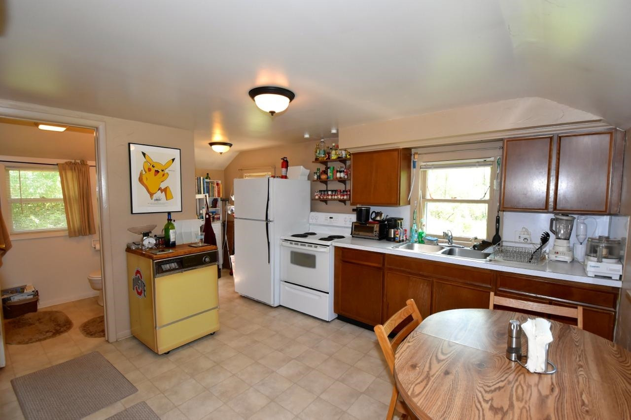 3560 Dixboro Road Ann Arbor, MI 48105 - Photo 8 of 10 Photo 8