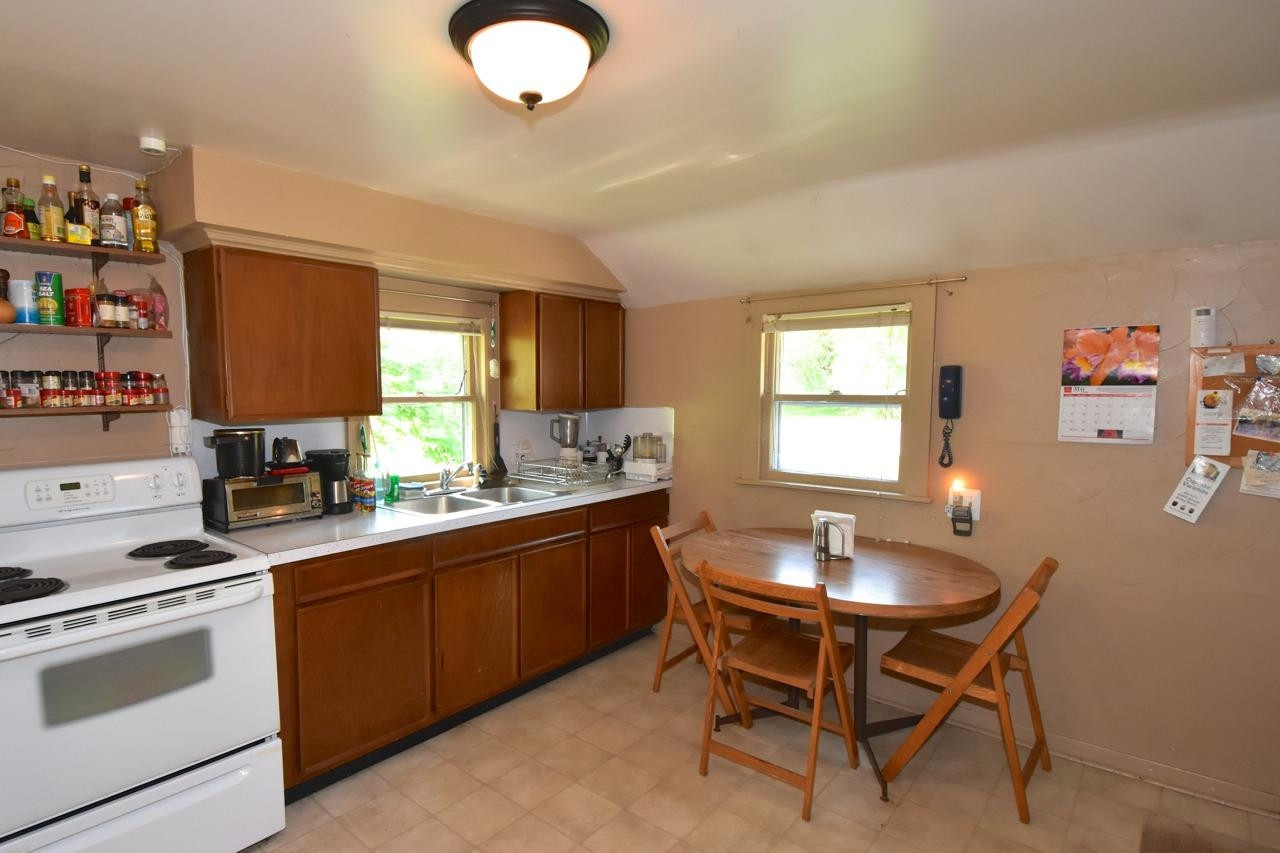 3560 Dixboro Road Ann Arbor, MI 48105 - Photo 9 of 10 Photo 9