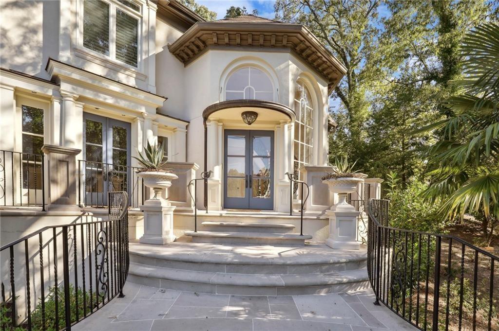 1965 West Wesley Road Northwest Atlanta, GA 30327 - Photo 3 of 34