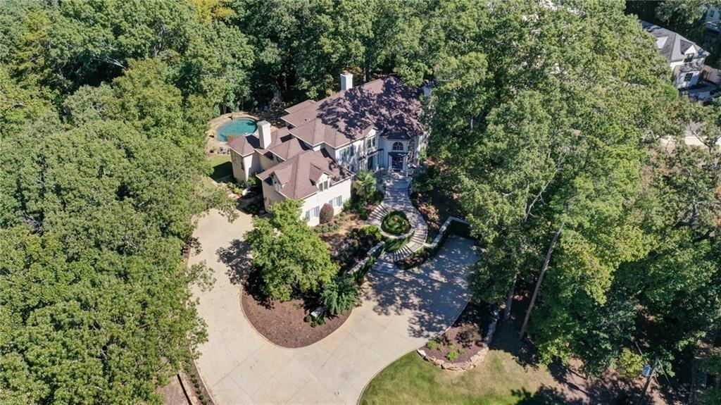 1965 West Wesley Road Northwest Atlanta, GA 30327 - Photo 6 of 34