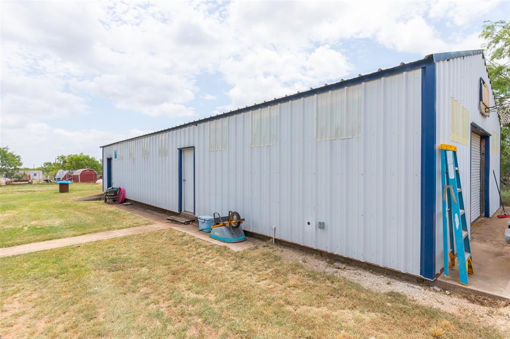 8867 Spinks Road Abilene, TX 79603 - Photo 32 of 39