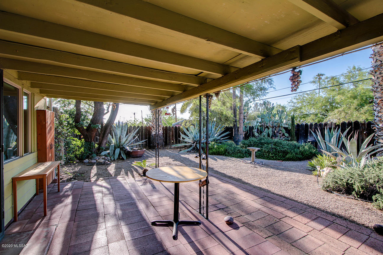 2009 East Spring Street Tucson, AZ 85719 - Photo 23 of 27 Gallery Image 23