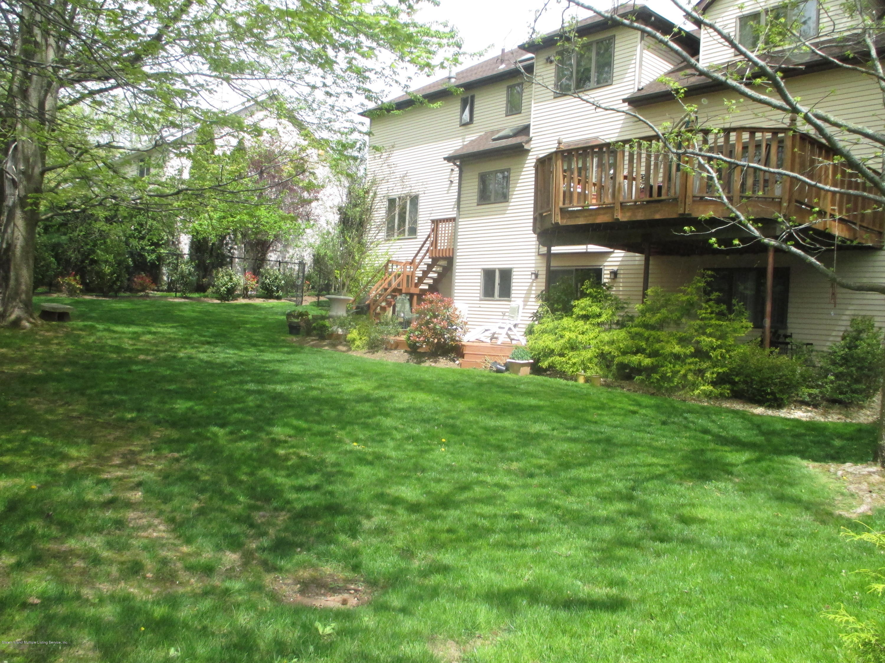 55 Ridge Loop Staten Island, NY 10304 - Photo 22 of 24 IMG_2654