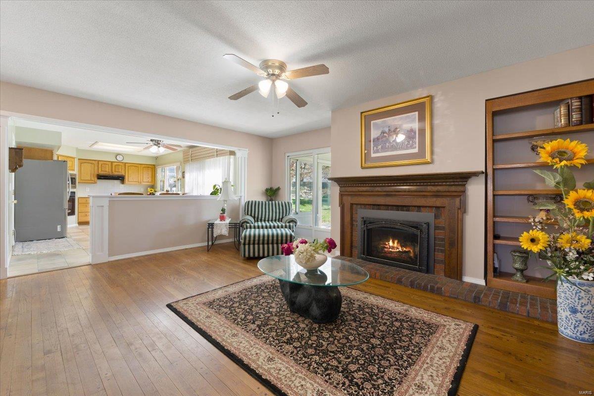 12936 Mayerling Drive St. Louis, MO 63146 - Photo 11 of 48