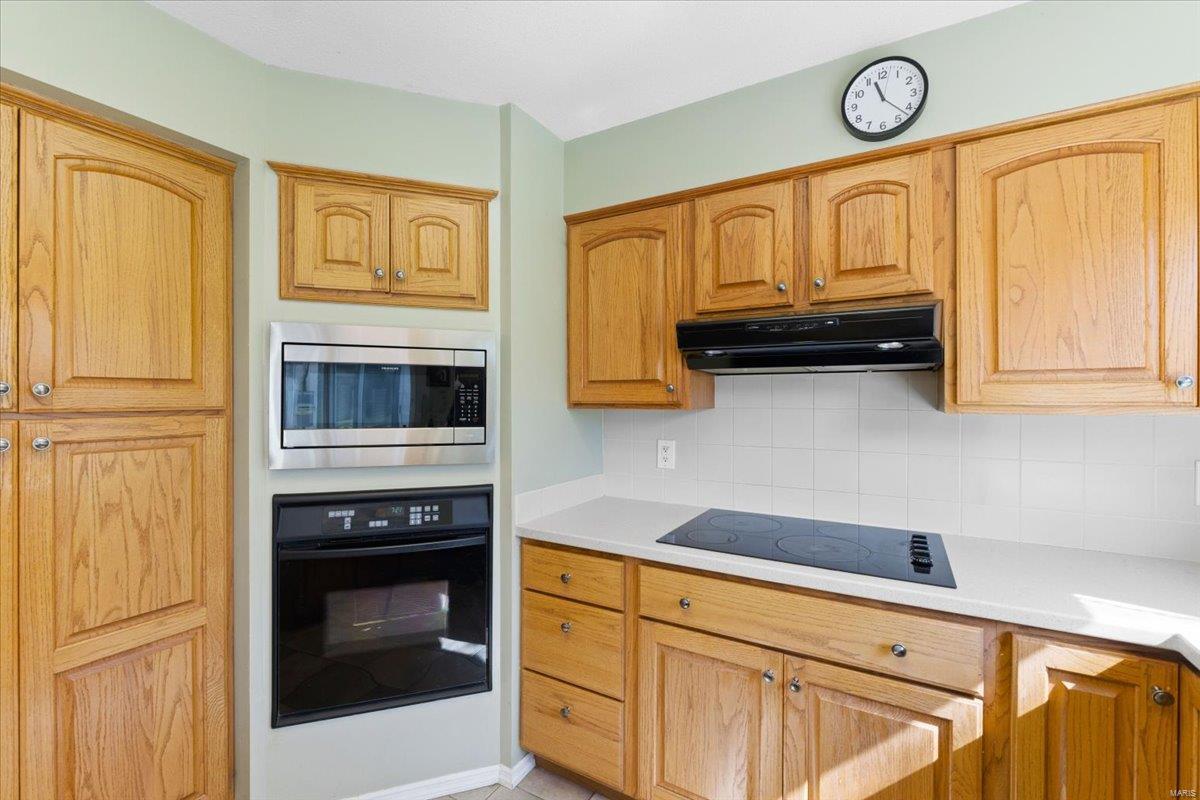 12936 Mayerling Drive St. Louis, MO 63146 - Photo 21 of 48