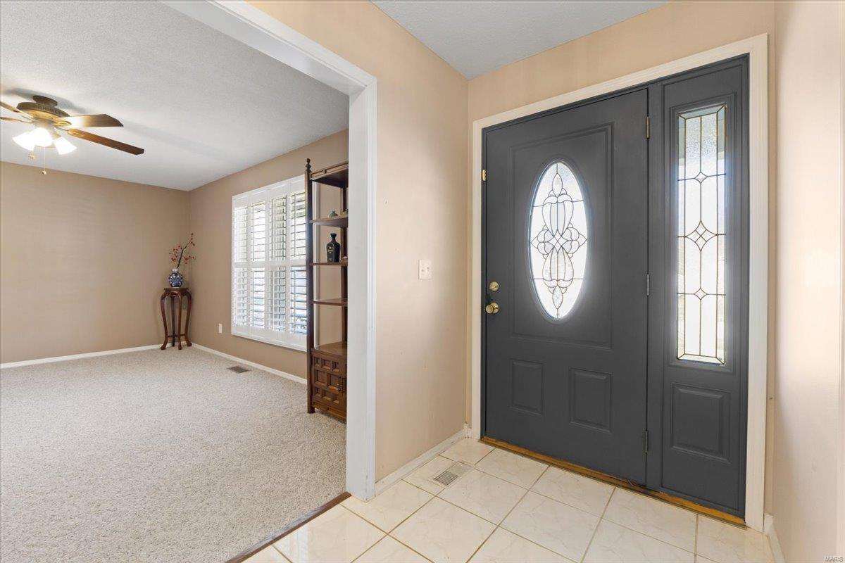 12936 Mayerling Drive St. Louis, MO 63146 - Photo 4 of 48