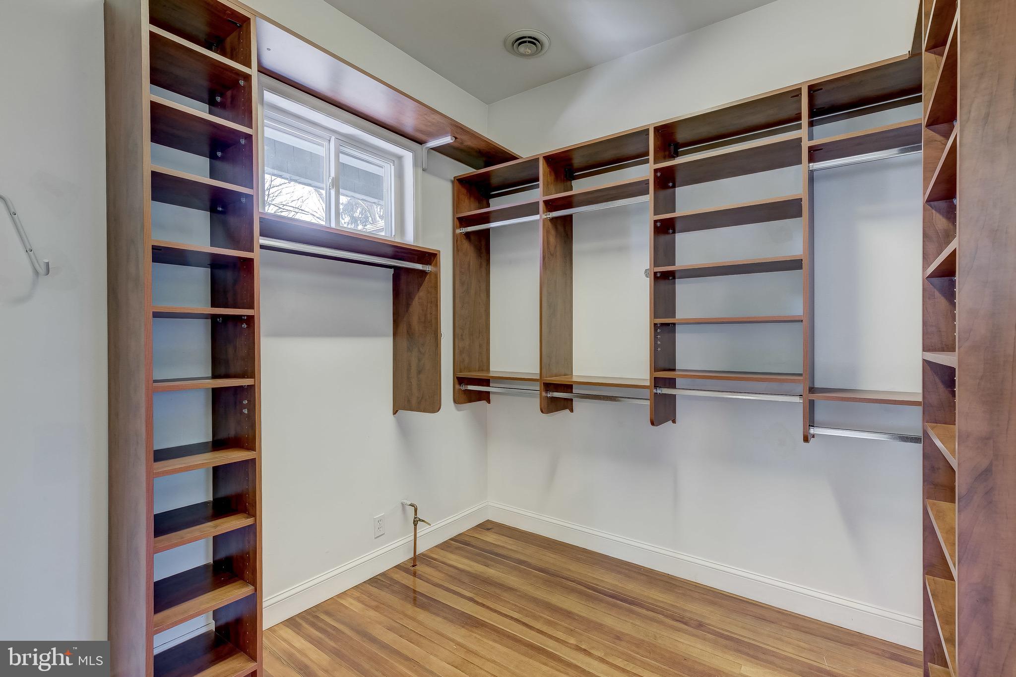 112 Longwood Road Baltimore, MD 21210 - Photo 36 of 72