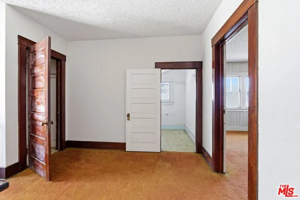$995,000 | 127 South Westlake Avenue, Los Angeles, CA 90057