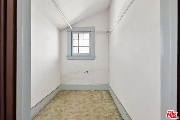 $995,000 | 127 South Westlake Avenue, Los Angeles, CA 90057