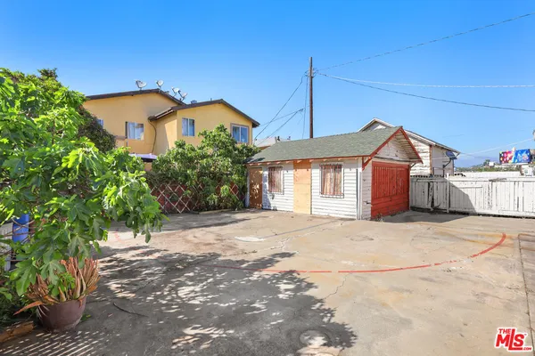 $995,000 | 127 South Westlake Avenue, Los Angeles, CA 90057
