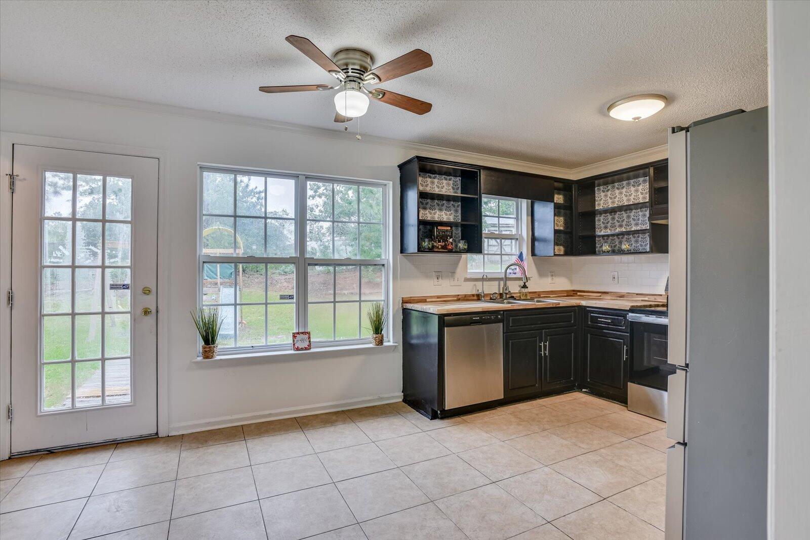 1409 Brookstone Road Hephzibah, GA 30815 - Photo 5 of 22 06-108