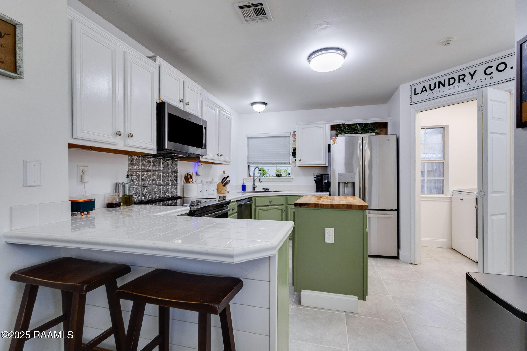 2-web-or-mls-102 Riesling Circle-1