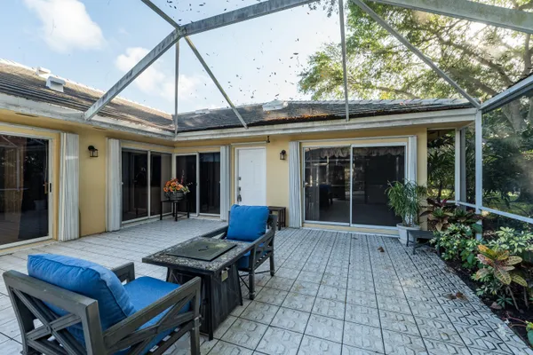 $2,600 | 304 Sun Terrace Court, Palm Beach Gardens, FL 33403
