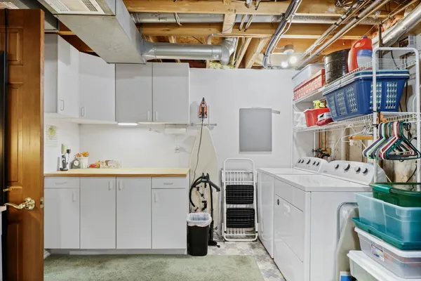 $519,900 | E10471 Pine Circle, Prairie du Sac, WI 53578