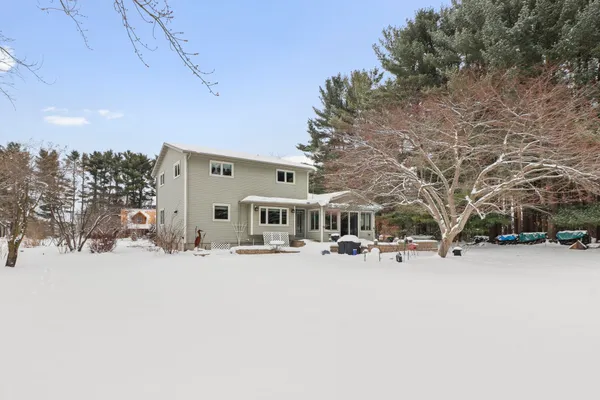 $519,900 | E10471 Pine Circle, Prairie du Sac, WI 53578