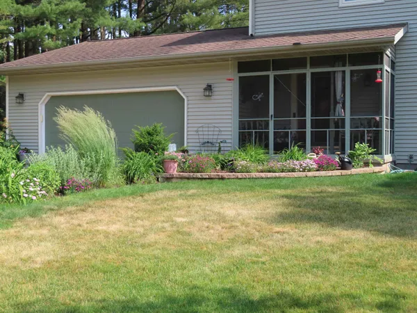 $519,900 | E10471 Pine Circle, Prairie du Sac, WI 53578
