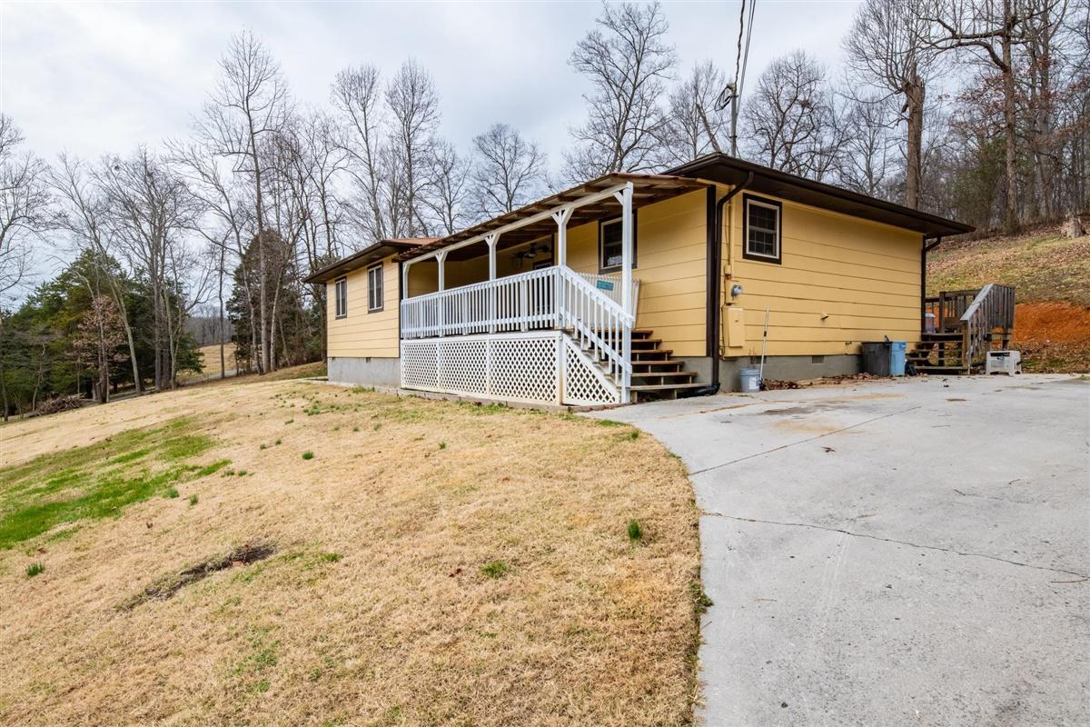 01-7209-Wood-Rd-Corryton-TN-1