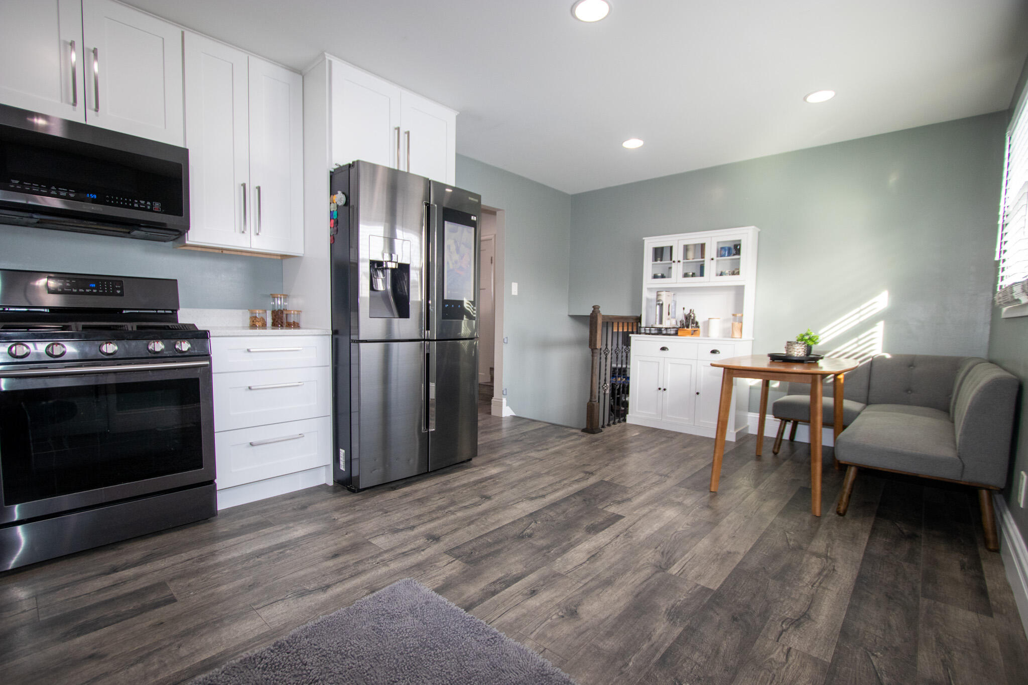 2950 101st Street Highland, IN 46322 - Photo 12 of 34 2048x1365