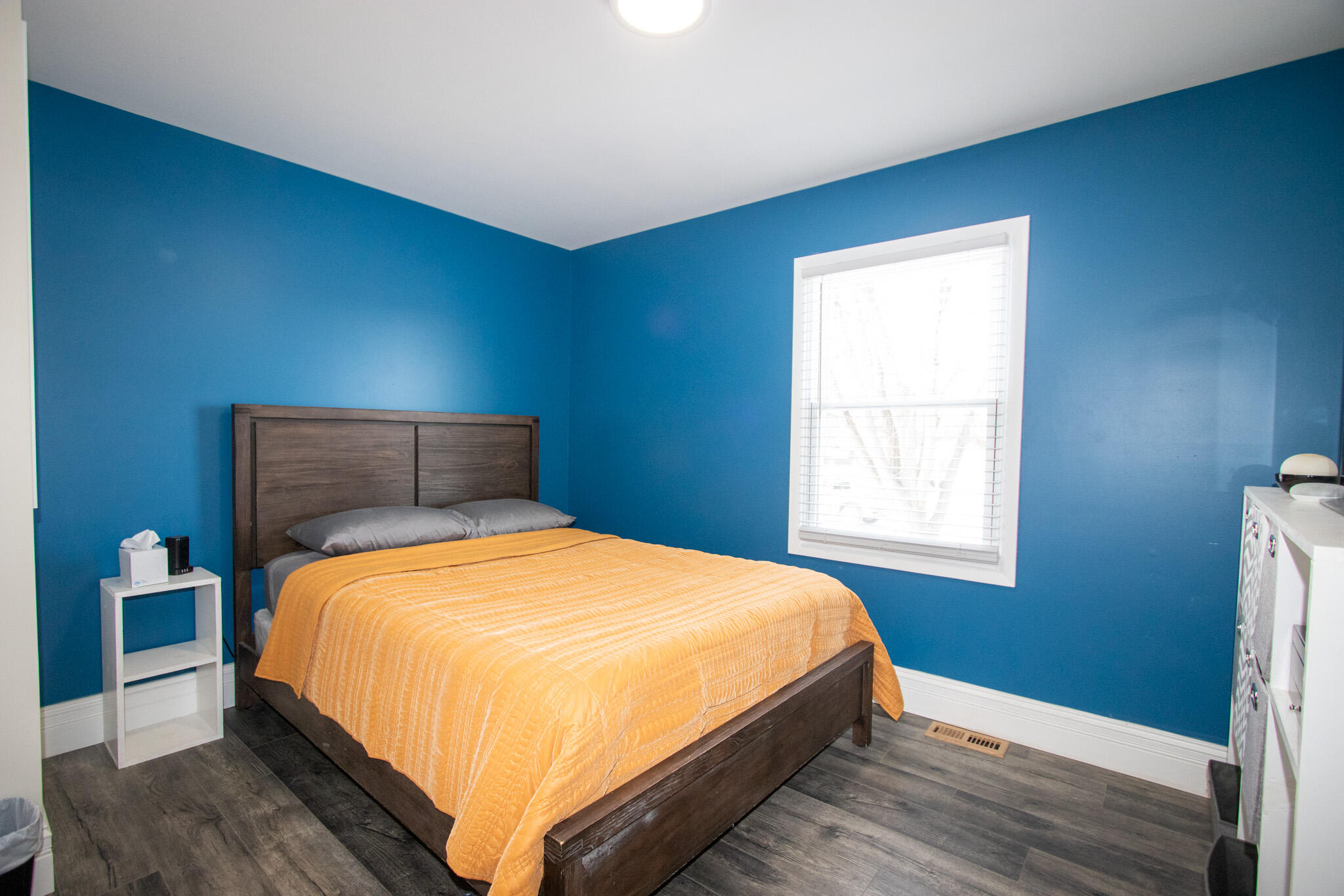 2950 101st Street Highland, IN 46322 - Photo 15 of 34 2048x1365