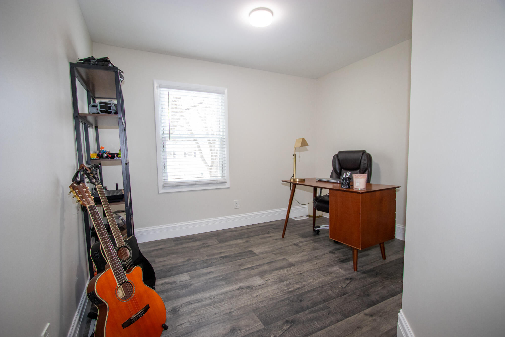 2950 101st Street Highland, IN 46322 - Photo 17 of 34 2048x1365