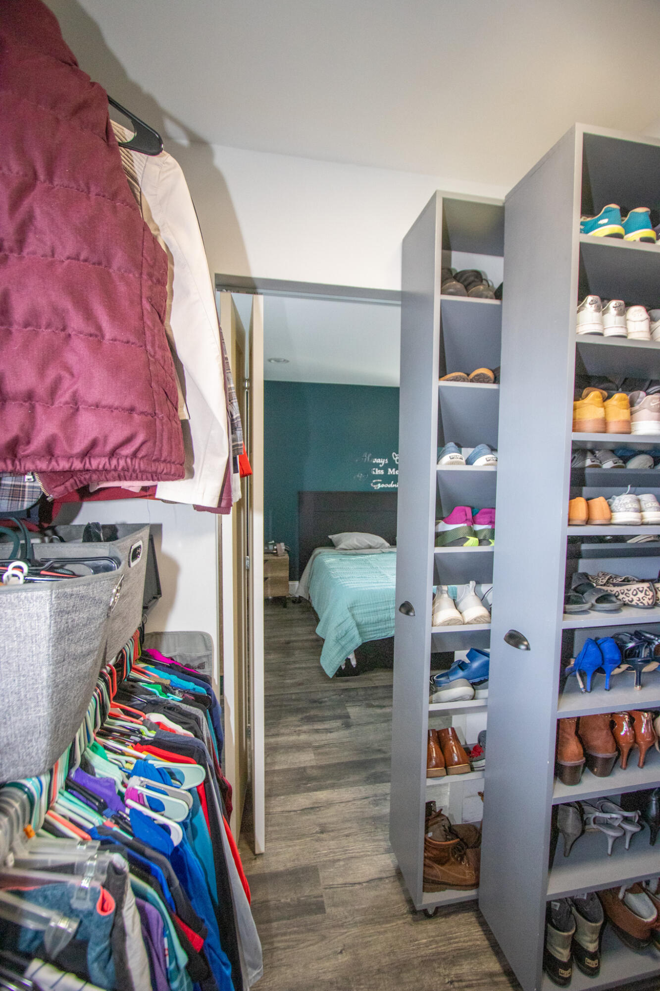 2950 101st Street Highland, IN 46322 - Photo 24 of 34 1333x2000