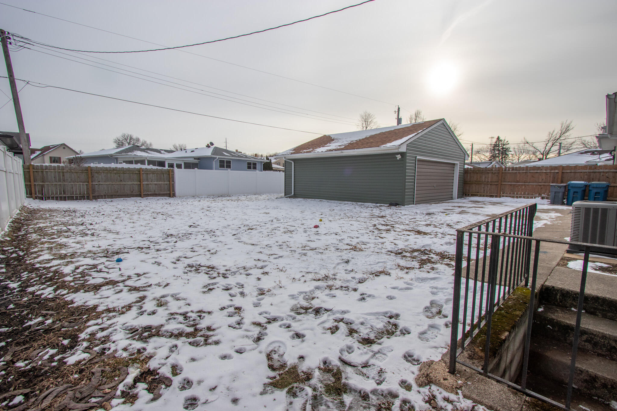 2950 101st Street Highland, IN 46322 - Photo 33 of 34 2048x1365