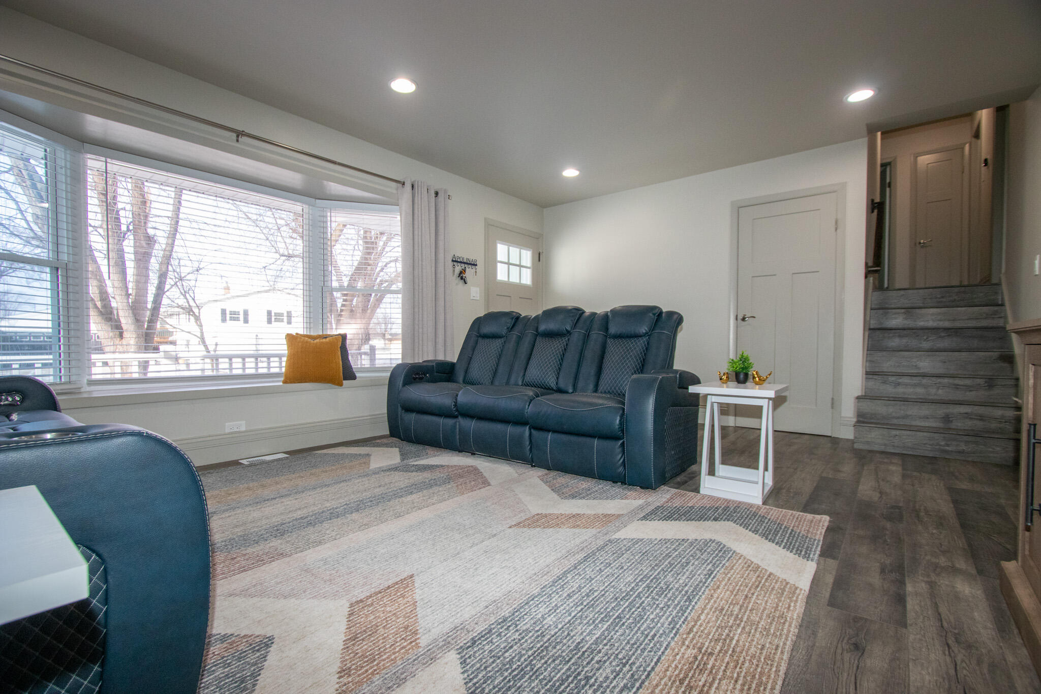 2950 101st Street Highland, IN 46322 - Photo 8 of 34 2048x1365