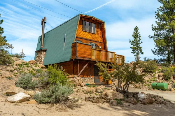 $399,000 | 430 Dry Trail, Mammoth Lakes, CA 93546
